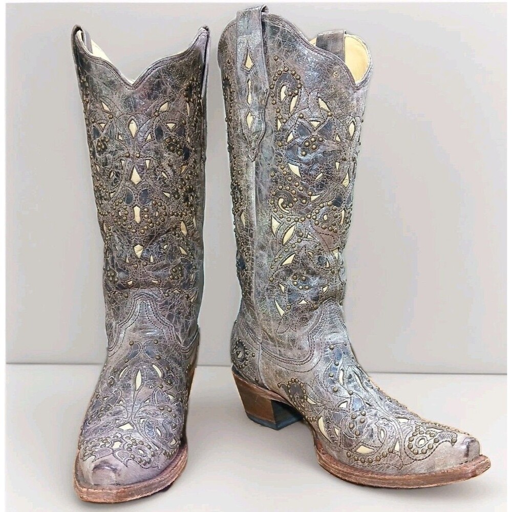 Corral Vintage Women’s Western Cowgirl Boots Brown Leather Studded Cutout Sz 6.5